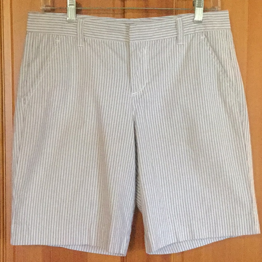 Calvin Klein Striped Shorts, size 4